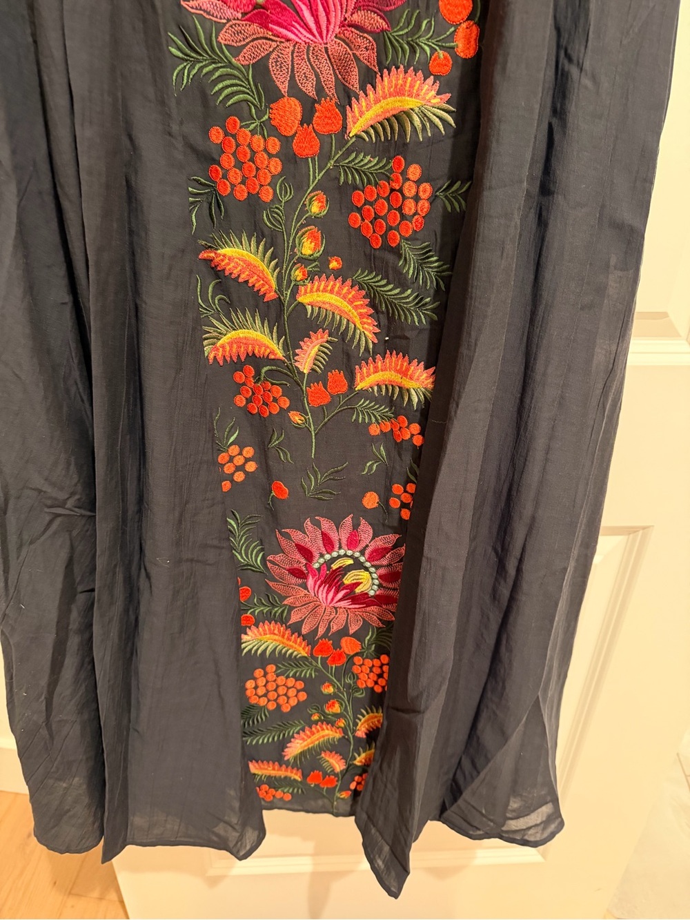 Samant Chauhan Embroidered Halter Dress, a collaboration with Anthropologie - Picture 5 of 8
